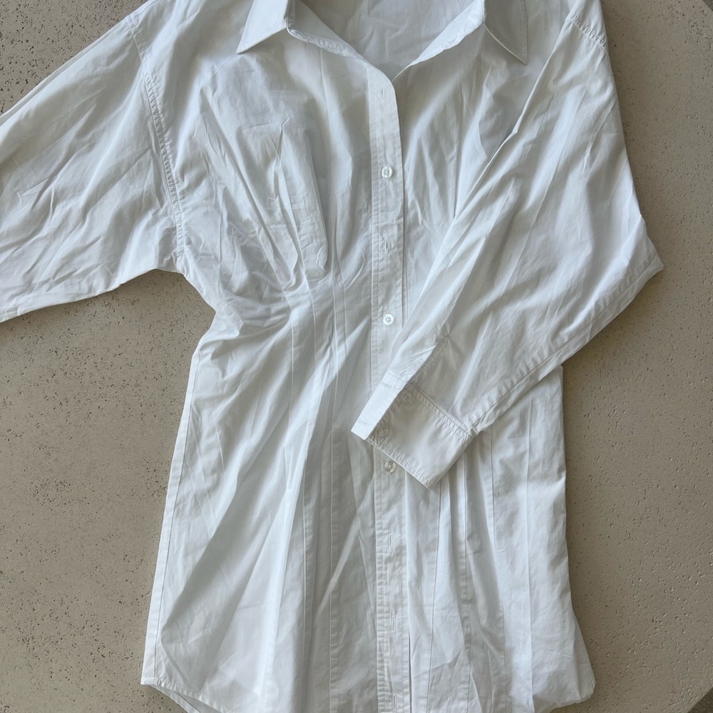 L'Academie Crisp White Collared Dress